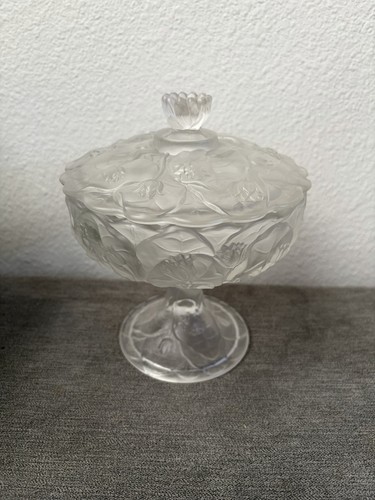 Fenton satin frosted glass - satin,