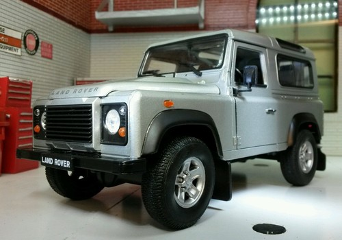 Land rover defender - land,