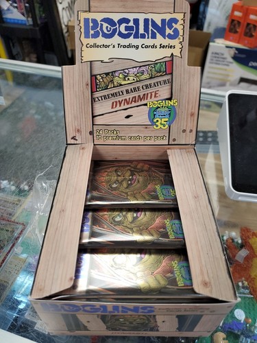 Boglins trading card box - card, of