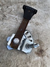 Height Adjuster Stub Axle