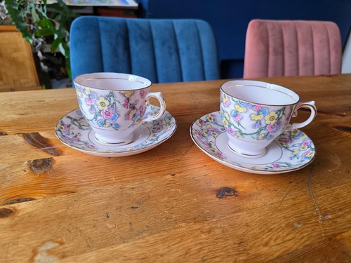 Tuscan pink yellow blue - tuscan,
