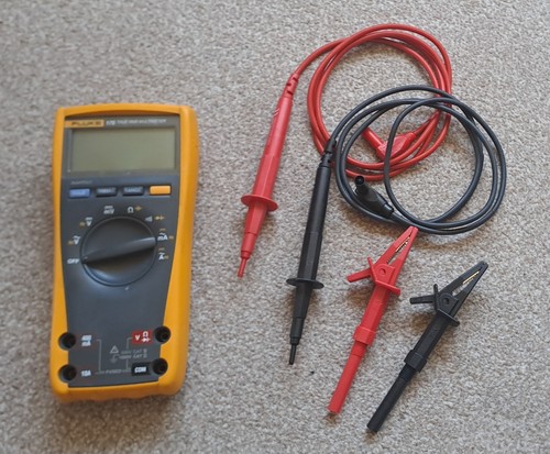 Fluke 175 digital true - 175, rms