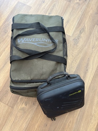 Waverunner shuttle bait - shuttle, boat