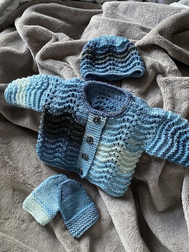 Hand knitted newborn reborn - hand, newborn/reborn