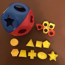 Vintage Tupperware Toys Shape O Ball Sorter 9 Shapes 1970s plus spares FREE P&P 