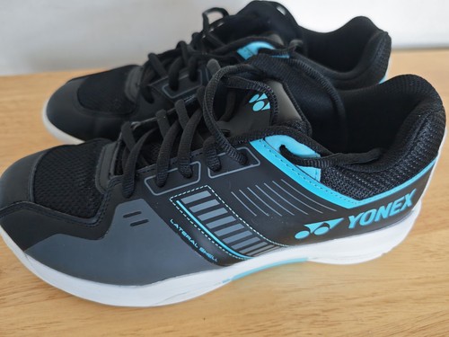 Yonex court sports shoes - yonex,