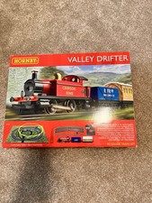 Hornby OO Gauge Train Set