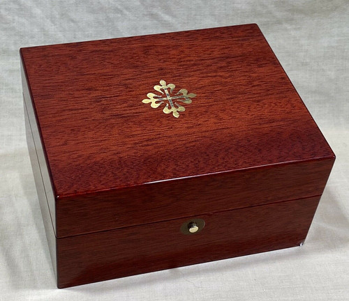 Patek philippe box perpetual - patek,