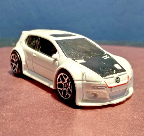 Hot wheels volkswagen - hot, gti