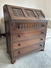 Dark wood, old charm writing