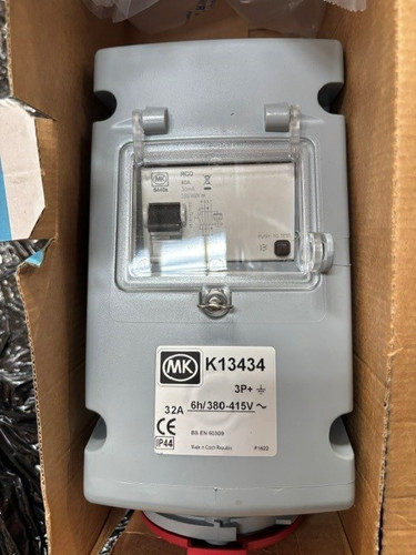 K13434 red socket rcd port - red,