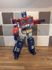 TRANSFORMERS MASTERPIECE