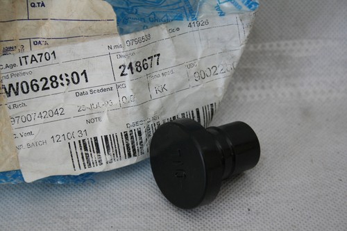 Oil filler cap - filler, zip