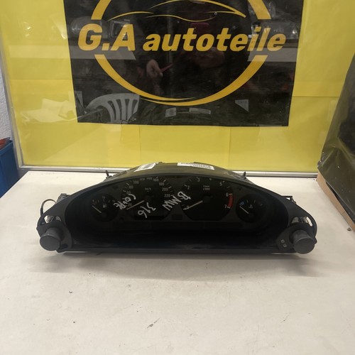 Speedometer instrument cluster