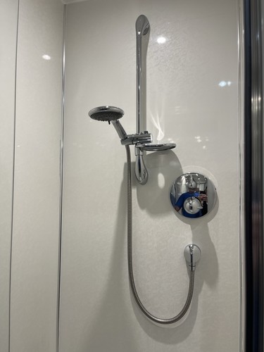 Full bathroom items - , sale