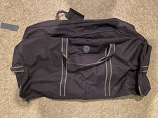 CARLTON INTERNATIONAL large