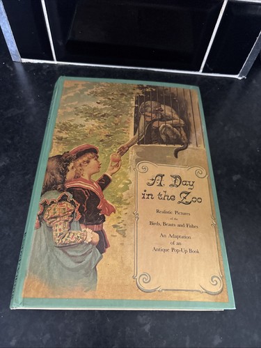 Day the zoo - in, vintage