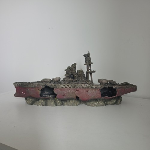 Aquarium large battle ship - large,