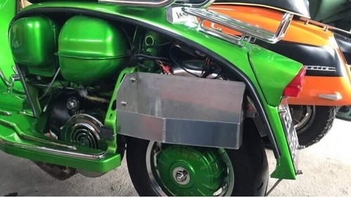 Lambretta under panel storage - lambretta,