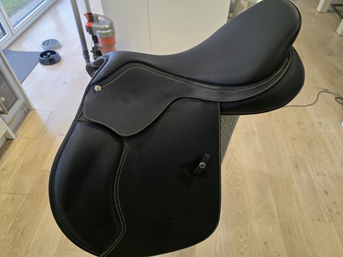 Wintec 500 jump hart saddle - wintec,