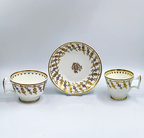 London shaped spode - london,