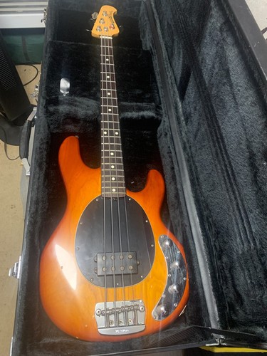 Musicman stingray h bass - musicman, 3