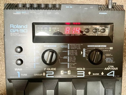 Roland guitar synthesizer - roland,