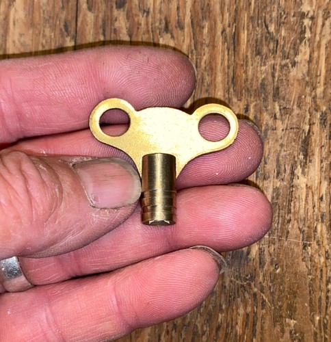 Vintage brass clock winding - vintage,