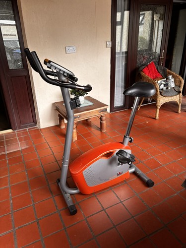Hardly used smart bike - , body
