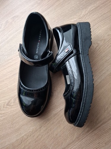 Tommy hilfiger shoes - tommy, size