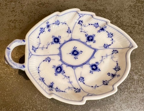 Antique numbered royal - antique,