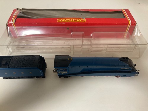 Hornby locomotive mallard - oo,