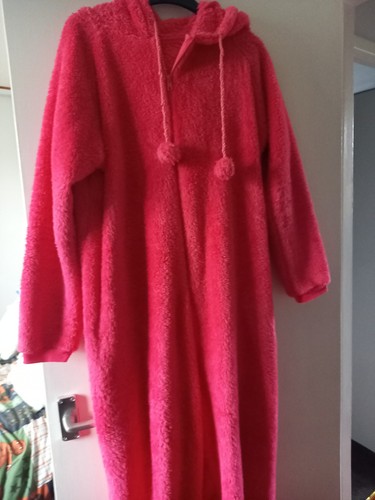 Pink onepiece size large - pink,
