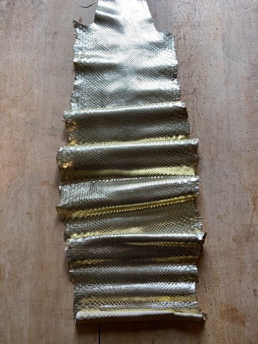 Pale gold genuine - pale,
