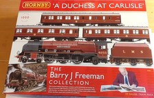 HORNBY R2985 OO GAUGE - 'A DUCHESS AT CARLISLE' TRAIN PACK - BARRY J. FREEMAN