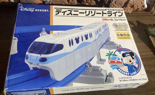 Disneyland tokyo monorail - tokyo, tomy