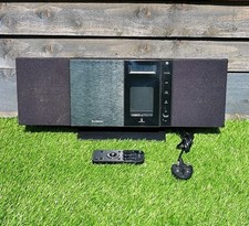 Sandstrom SHFGLC11 SLIM Micro Hi Fi System WITH Docking For Ipod With Remote 