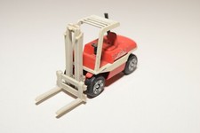 A31 1:55 GAMA LINDE FORK LIFT