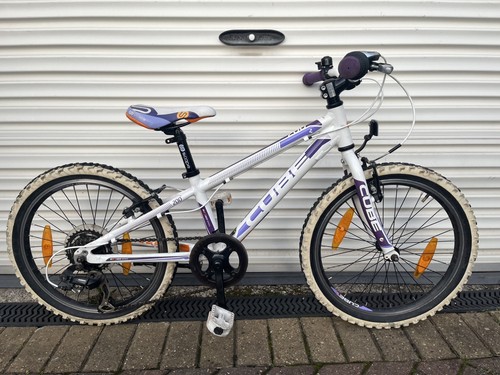 Cube race series 200 kids - series,