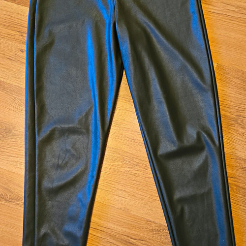 Prettylittlething dark green - dark,