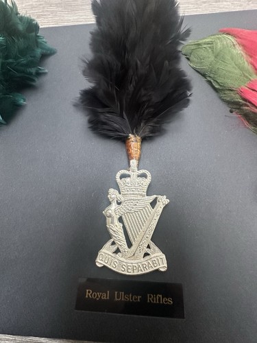 Royal ulster rifles cap - ulster, badge