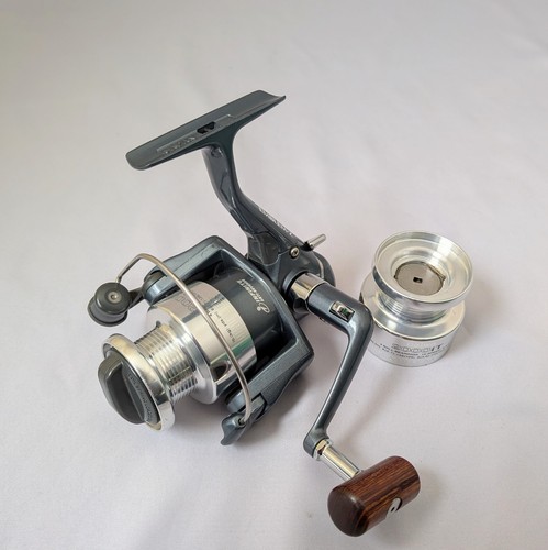 Daiwa emblem 2000it spinning - daiwa,