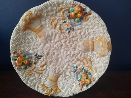 Clarice cliff plate - plate, celtic