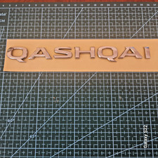GENUINE NISSAN QASHQAI CHROME EMBLEM CAR BADGE LOGO BOOT FIT 90892JD000 NISSAN