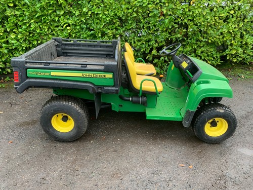 John deere gator 4x2 - deere,