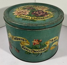 LARGE VINTAGE ADVERTISING CADBURY ROSES CHOCOLATES TIN, TAPESTRY FLORAL DESIGN