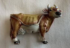 Jersey Cow & Necklace by