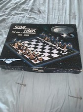 star trek next generation Chess Set