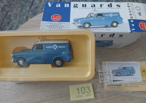 Corgi vanguards va4005 - vanguards, ford