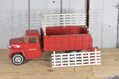 Vintage ertl international - vintage,